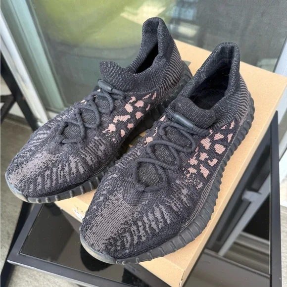 adidas gazelle silver green womens Adidas Yeezy Boost 350 V2 CMPCT 'Slate Carbon' Grade-School